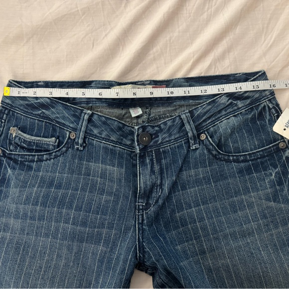 NWT Aeropostale Women's Dark Blue Pinstripe Boot Cut Jeans 9/10 Long - Picture 5 of 8